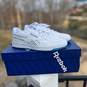 Reebok Classic Lace-Up Sneakers - Club MEMT